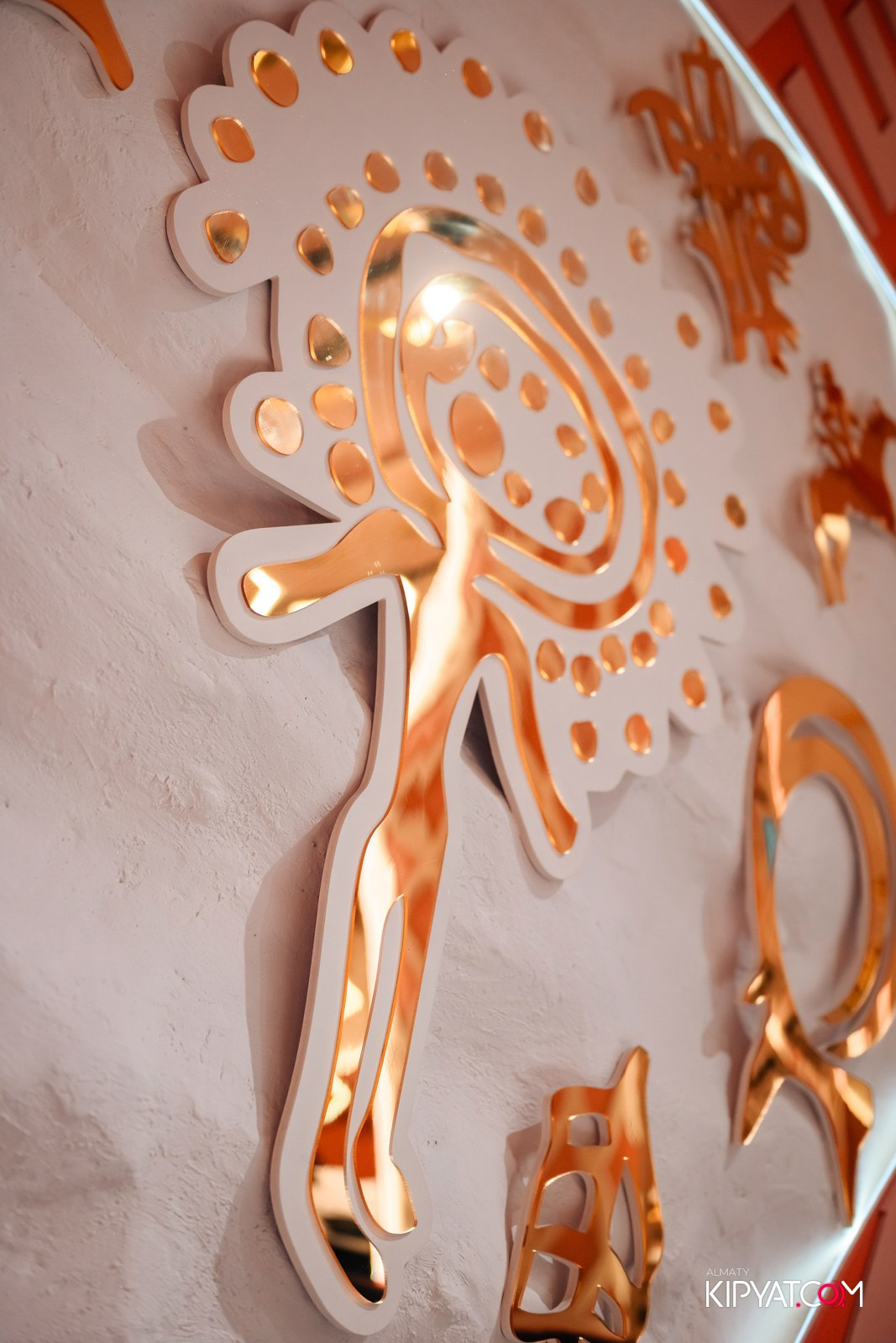 УХО И МЕДВЕДЬ НА ГАГАРИНА. КИПЯТКОМ АЛМАТЫ!