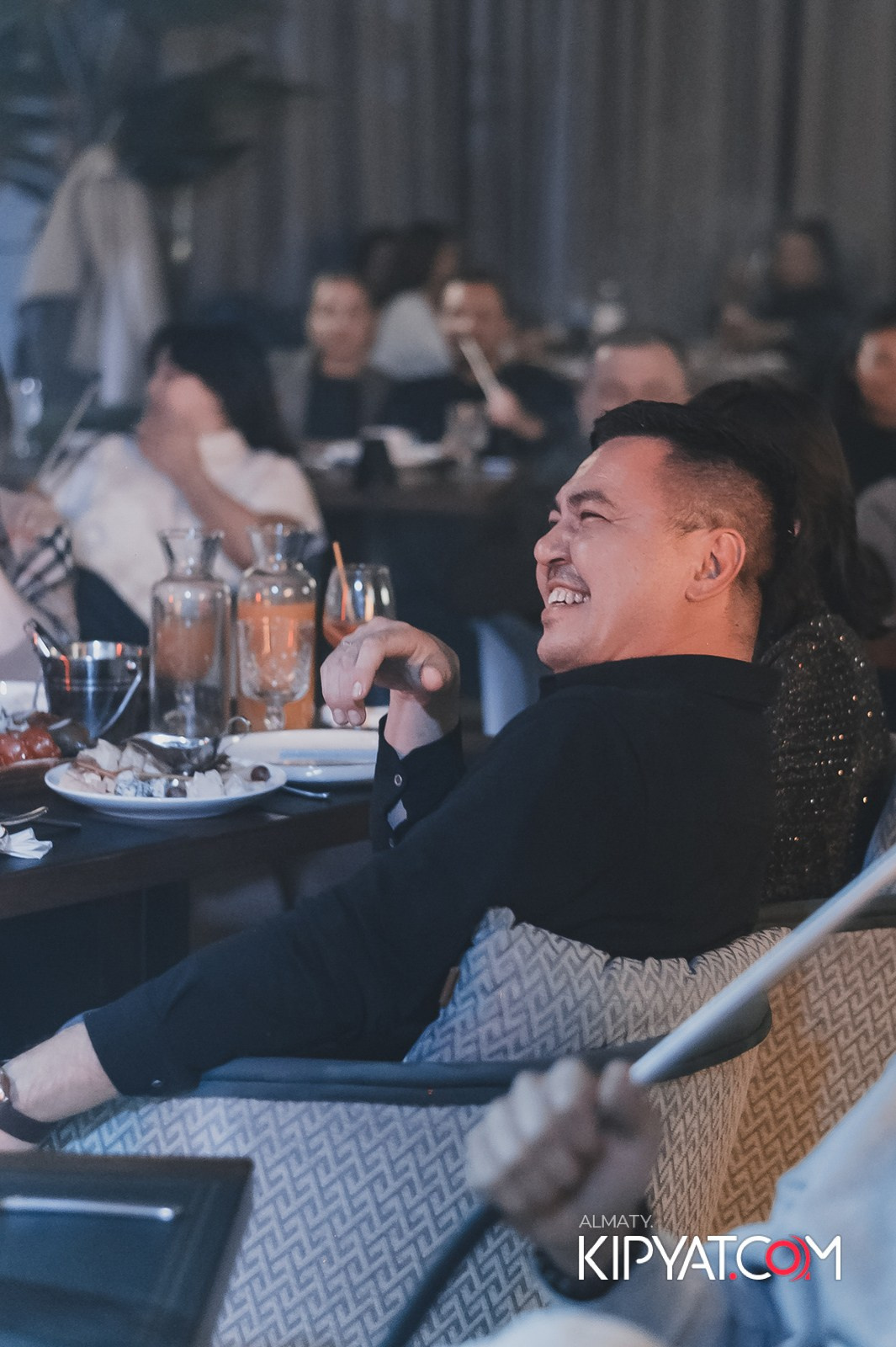 STAND UP КОНЦЕРТ АЛЕКСАНДРА МЕРКУЛЬ. КИПЯТКОМ АЛМАТЫ!