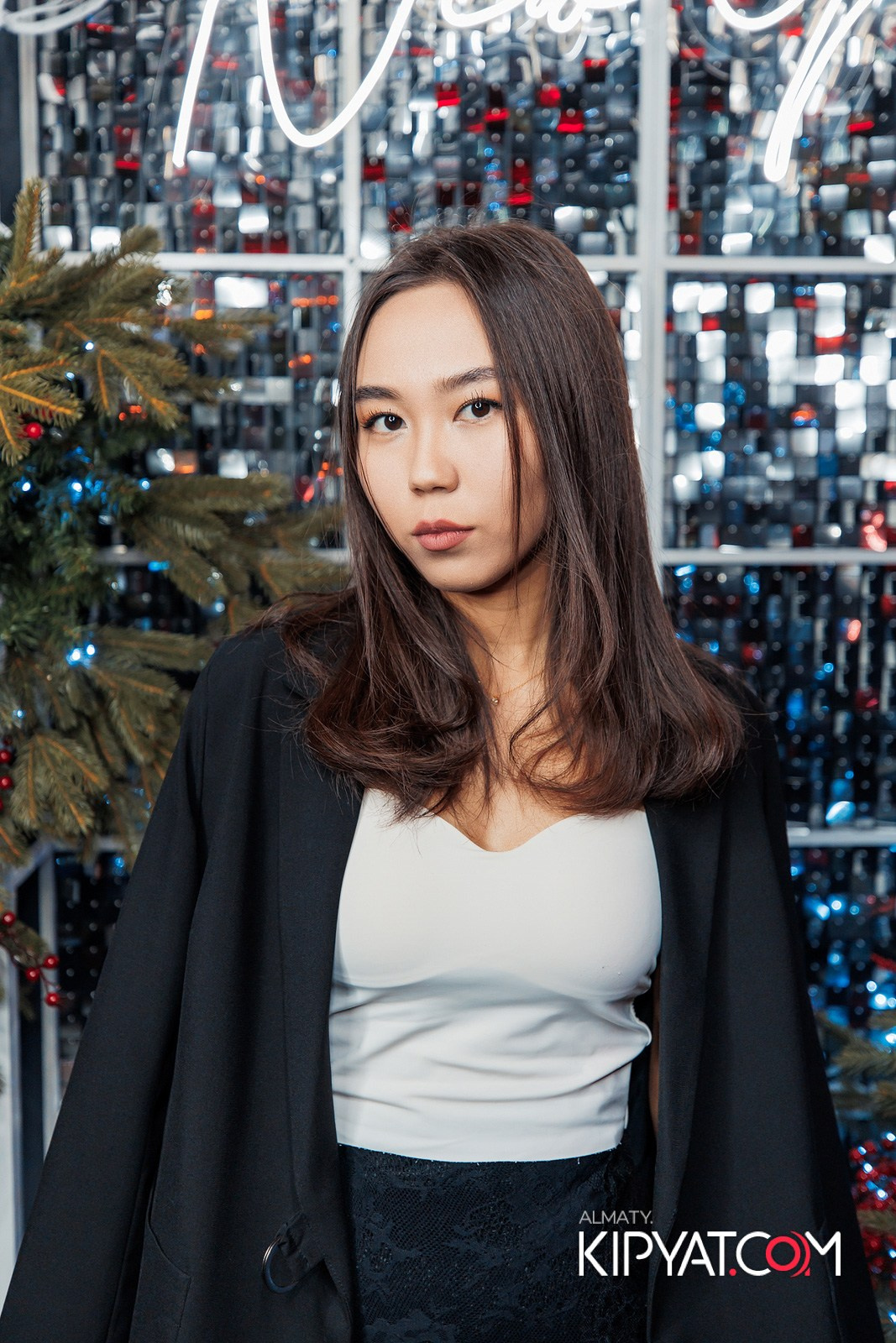 FRIENDS BAR & TERRACE. КИПЯТКОМ АЛМАТЫ!