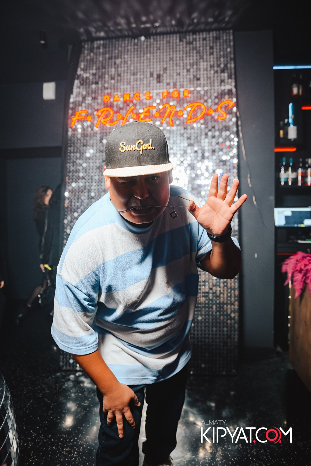 SANTA BARBARA — SPECIAL QUEST МИТЯ ФОМИН. КИПЯТКОМ АЛМАТЫ!