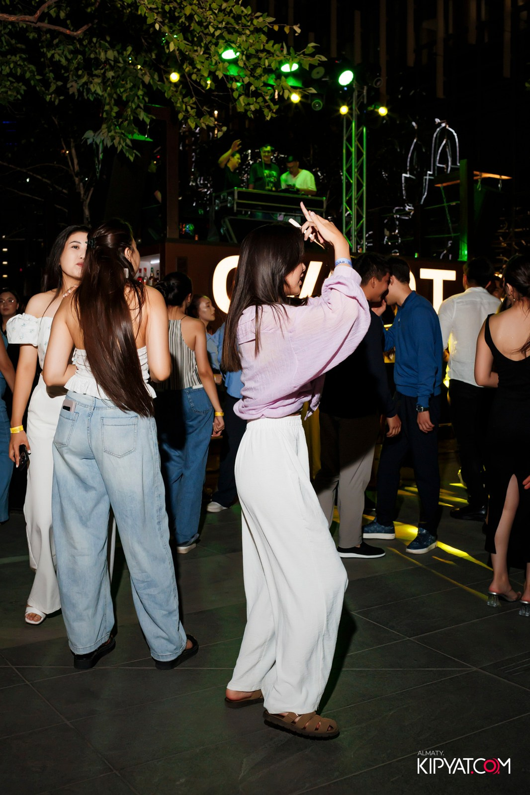 EVENT BAR. КИПЯТКОМ АЛМАТЫ!