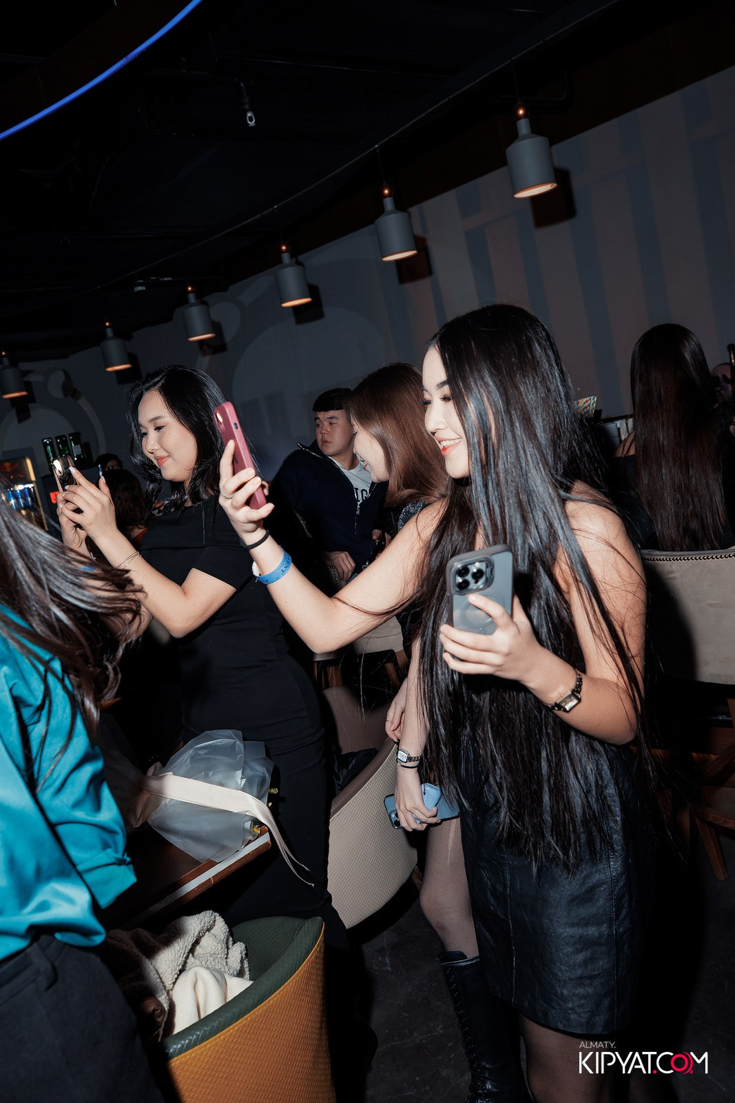 EVENT BAR. КИПЯТКОМ АЛМАТЫ!