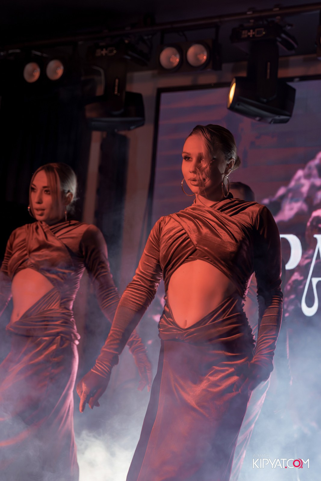 ПРЕЗЕНТАЦИЯ ЖУРНАЛА «VELLURE». КИПЯТКОМ АЛМАТЫ!