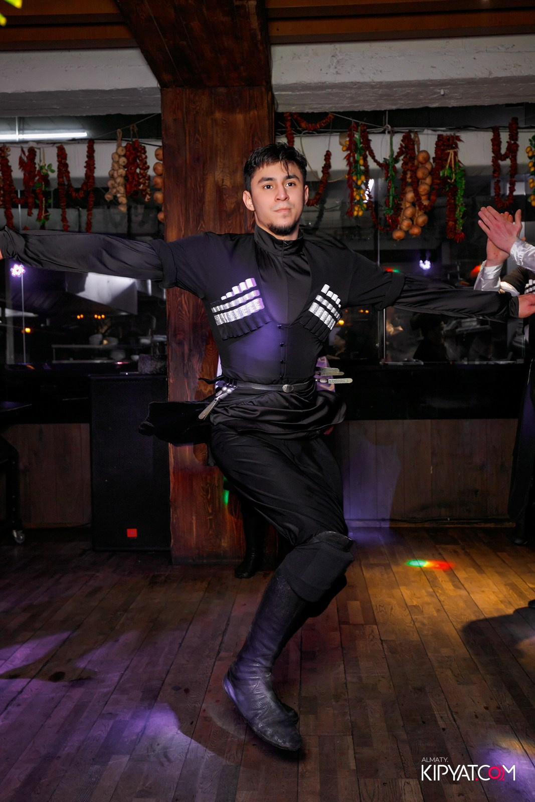 ВАХТАНГУРИ. КИПЯТКОМ АЛМАТЫ!