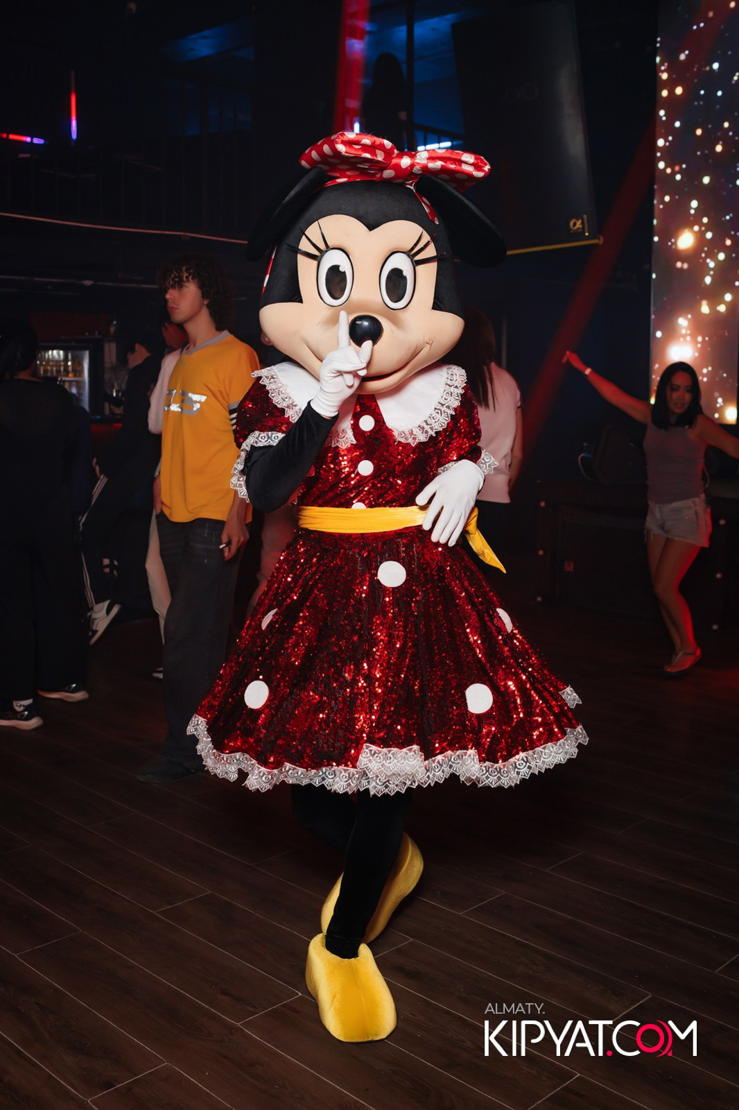 НОЧНОЙ КЛУБ ICON. КИПЯТКОМ АЛМАТЫ!