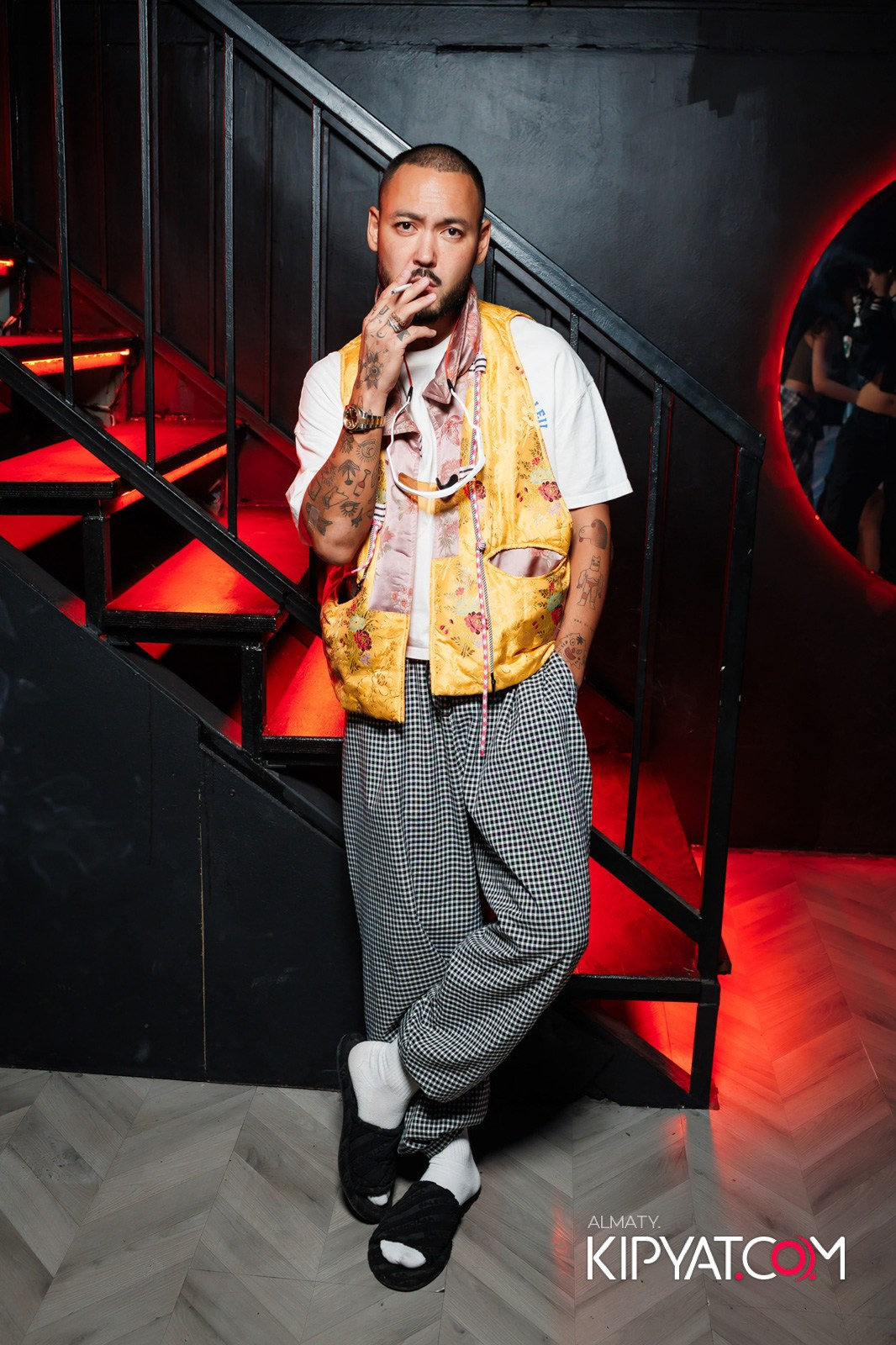 НОЧНОЙ КЛУБ ICON. КИПЯТКОМ АЛМАТЫ!