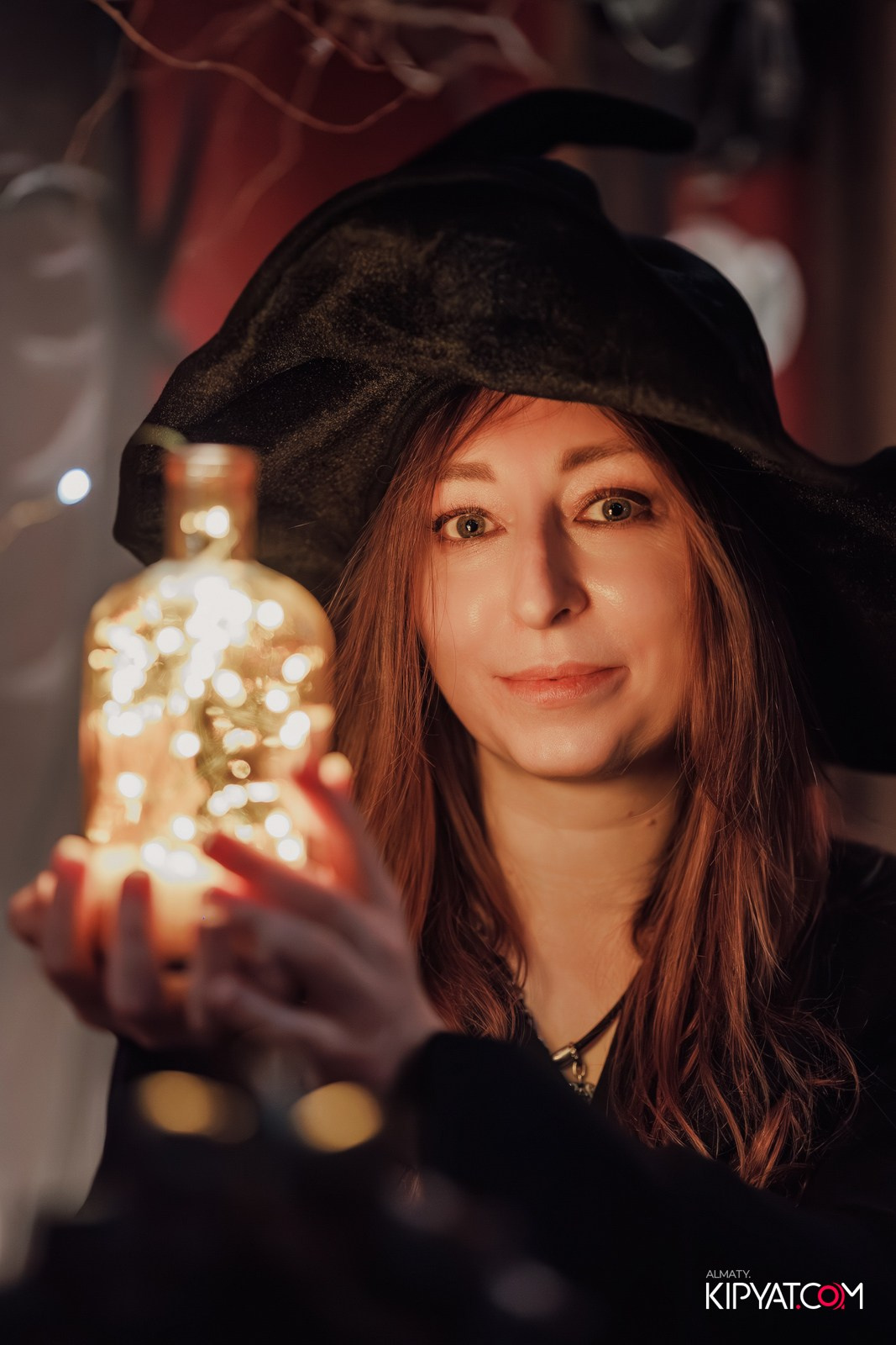 MERRY CREEPYSTMASS AND SPOOKY NEW YEAR — QUEEN OF THE DARKNESS BAR. КИПЯТКОМ АЛМАТЫ!