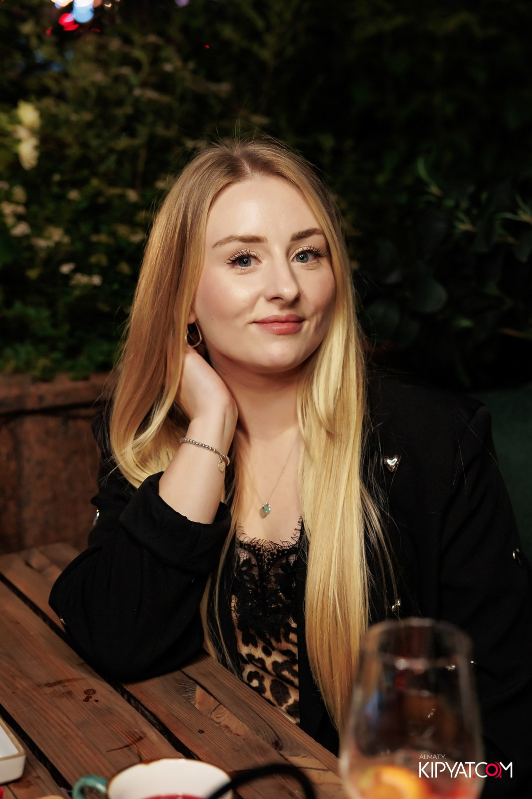 OLOVO BAR НА ДОСТЫК. КИПЯТКОМ АЛМАТЫ!