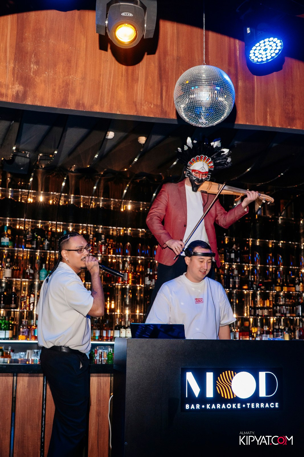 MOOD KARAOKE & TERRACE. КИПЯТКОМ АЛМАТЫ!