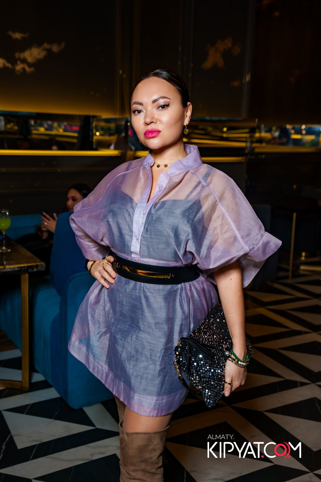 OBLAKO LOUNGE BAR. КИПЯТКОМ АЛМАТЫ!