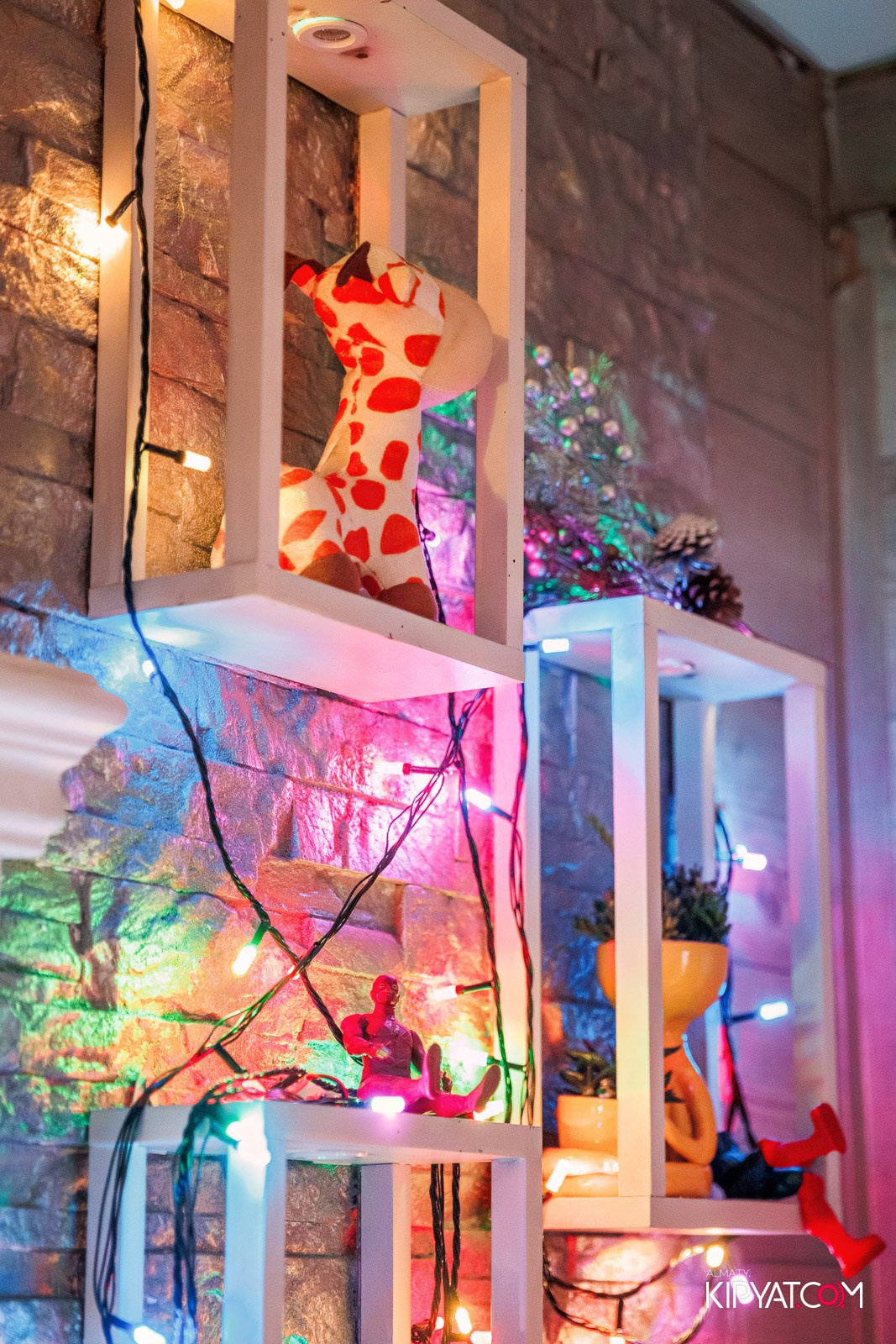 УХО И МЕДВЕДЬ НА ГАГАРИНА. КИПЯТКОМ АЛМАТЫ!