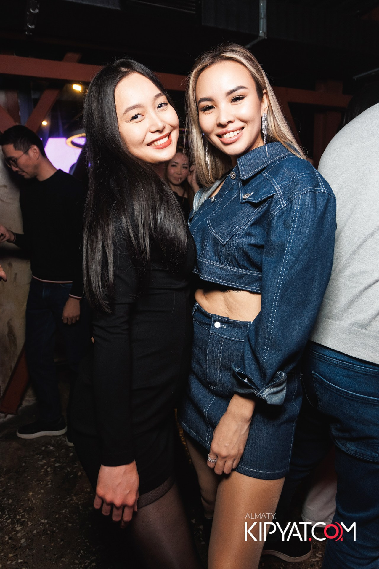 BLABLABAR. КИПЯТКОМ АЛМАТЫ!