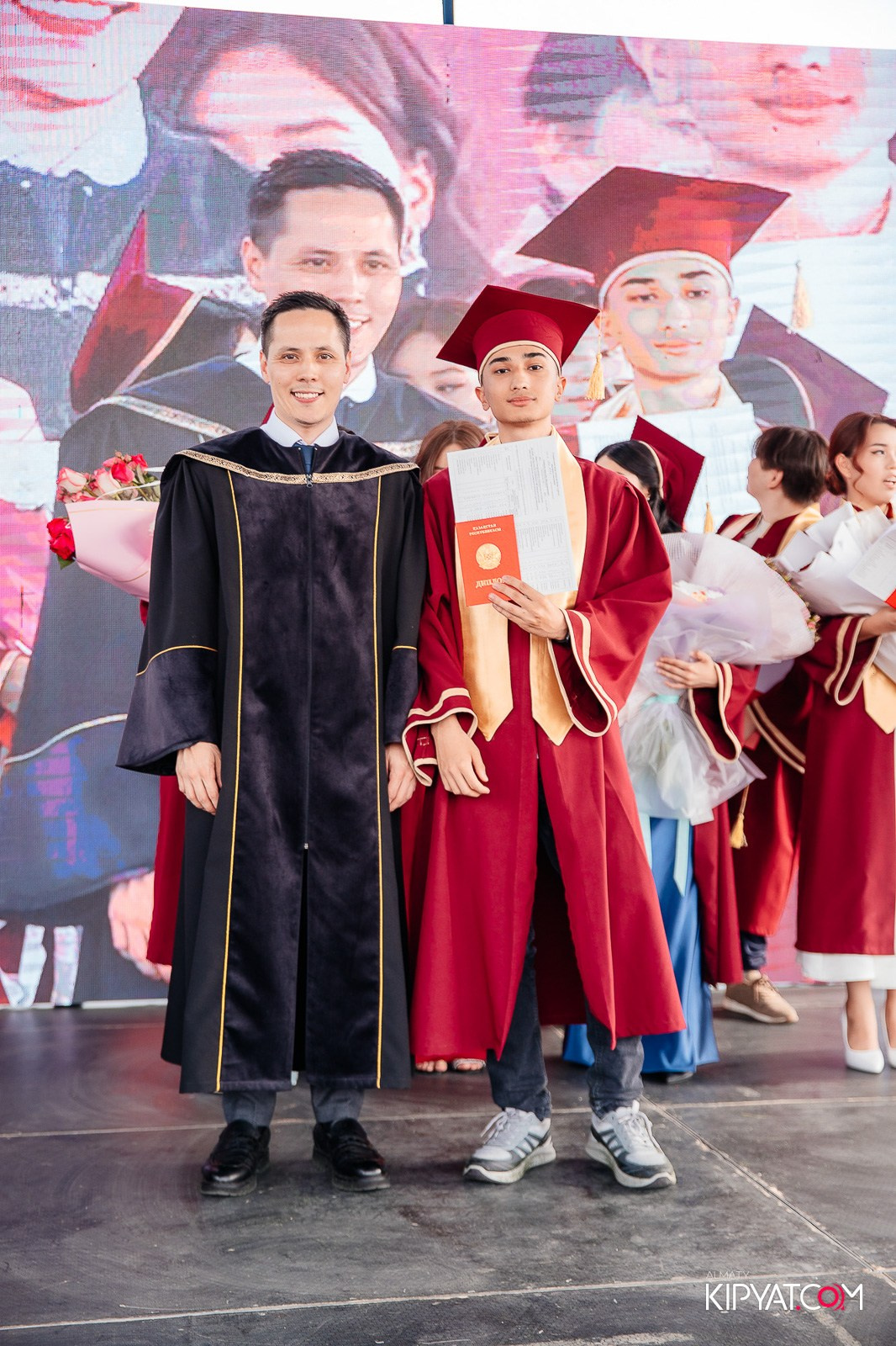 ВРУЧЕНИЕ ДИПЛОМОВ — НАРХОЗ КОЛЛЕДЖ. Part 4. КИПЯТКОМ АЛМАТЫ!