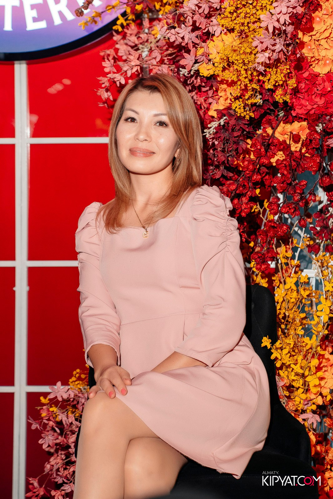 FRIENDS BAR & TERRACE. КИПЯТКОМ АЛМАТЫ!