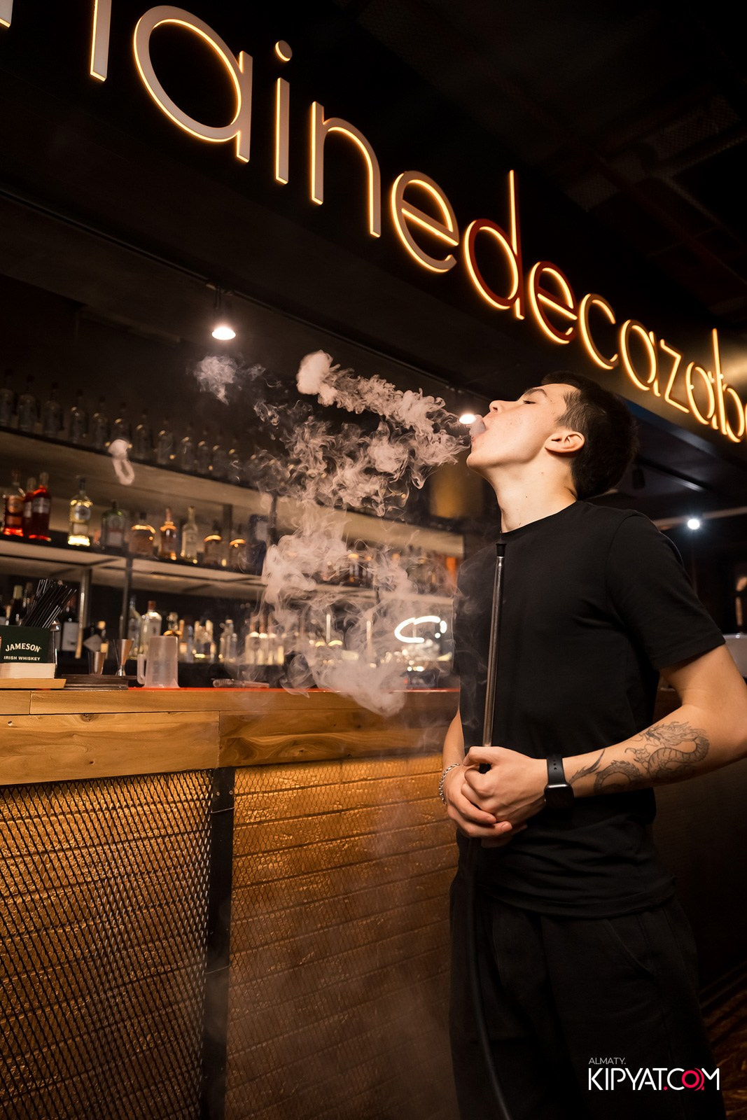 THE ESTATE КАРАОКЕ 1 ГОД. КИПЯТКОМ АЛМАТЫ!