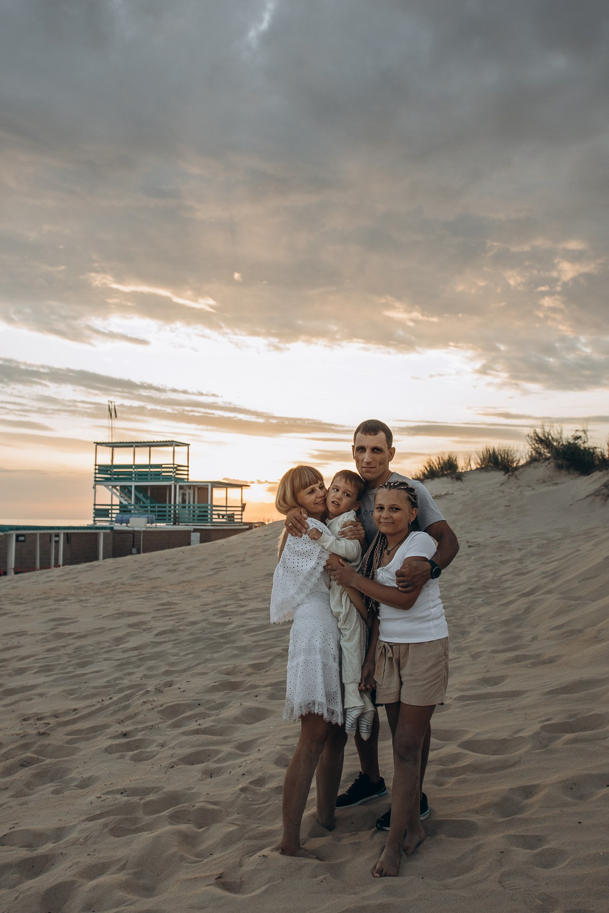 Наташа, Степан, Вика и Максим — на память о синем море и теплом песке. Семейный фотограф Новороссийск, Анапа, Геленджик — Юлия Давыдова