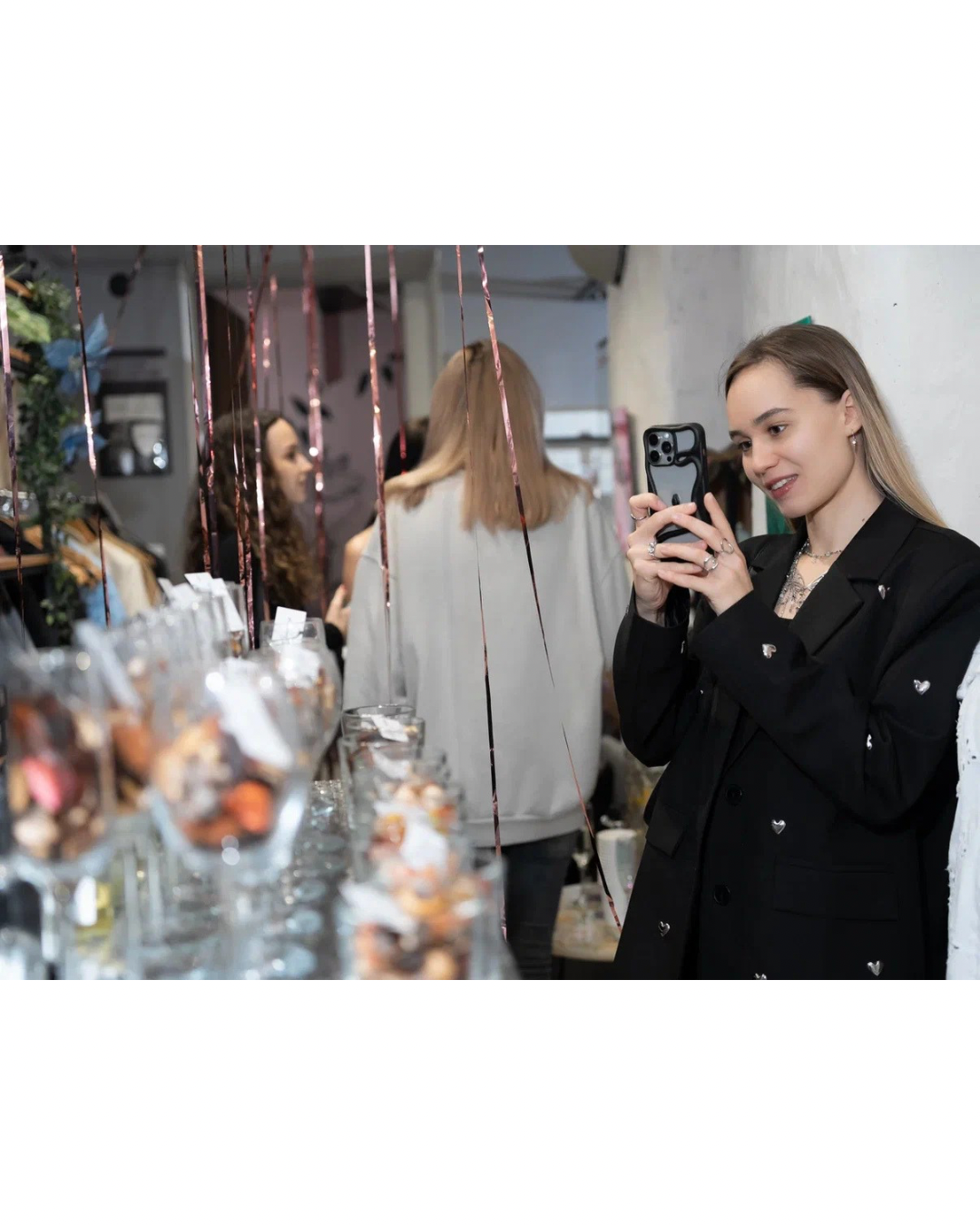 День рождения Aromalage — 5 лет вдохновения 🕯️. Мастер-классы AROMALAGE в Казани и Нижнем Новгороде для двоих, на девичник, в группе