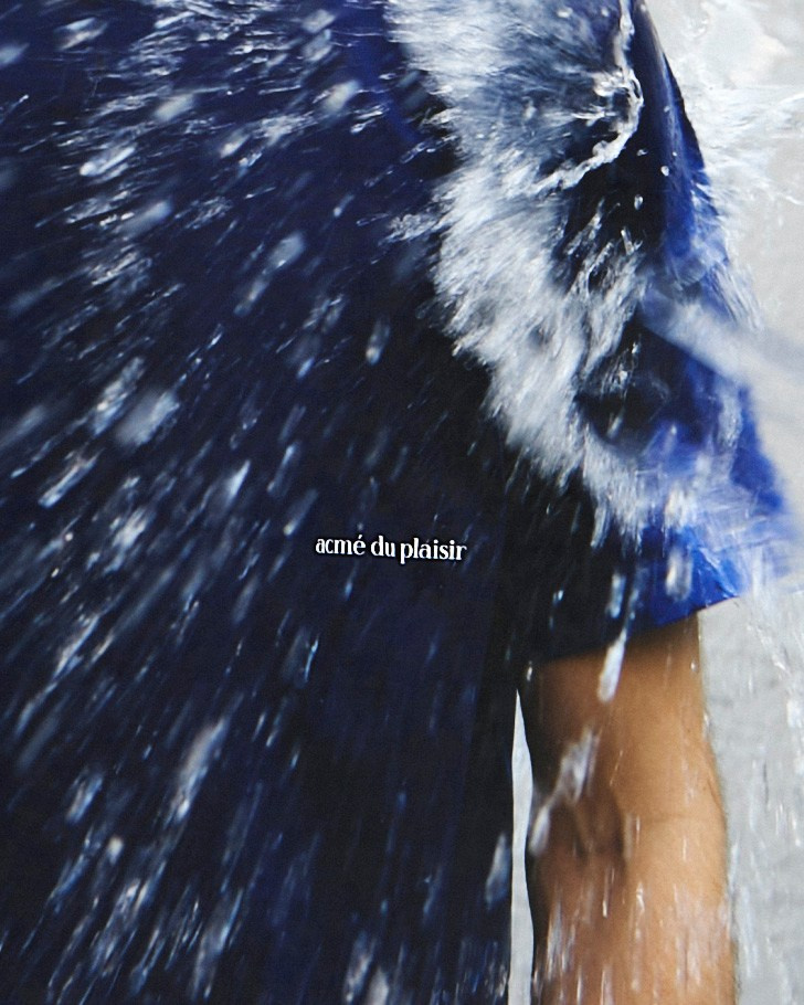 Acme Du Plaisir. Arina Kharakhashian