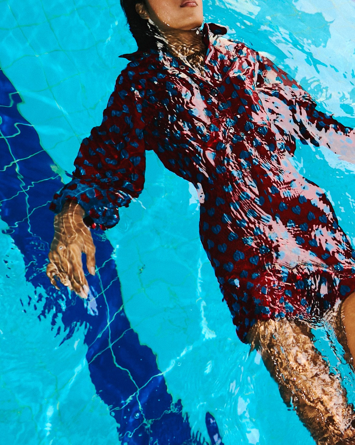 Deviant. Arina Kharakhashian