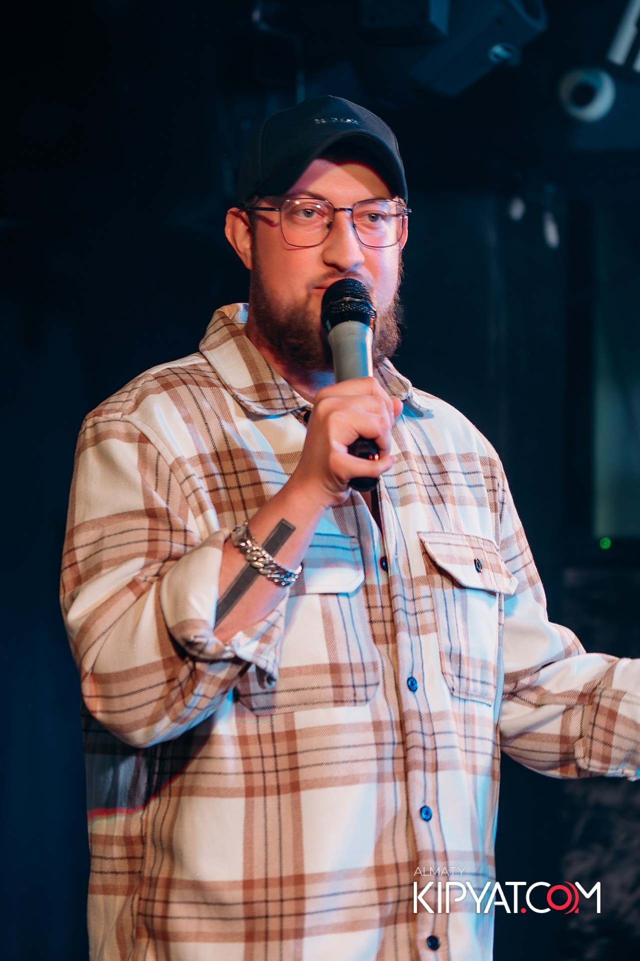 СОЛЬНЫЙ STAND UP КОНЦЕРТ АЛЕКСАНДРА МЕРКУЛЯ. КИПЯТКОМ АЛМАТЫ!