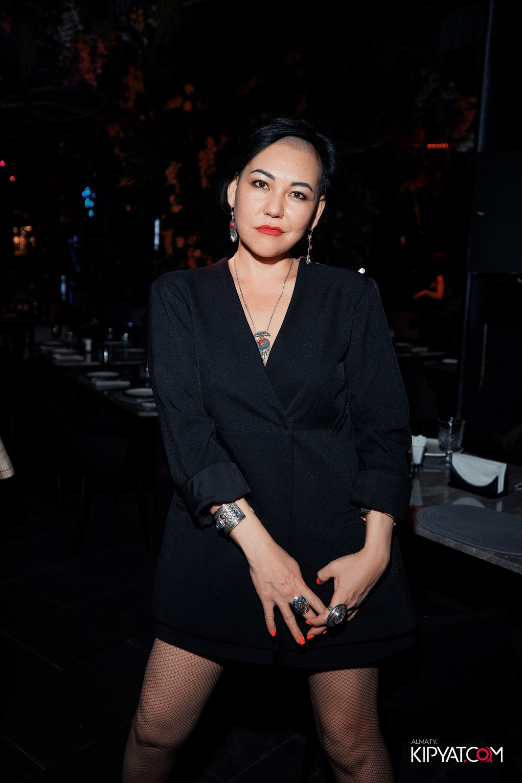 FRIENDS BAR & TERRACE. КИПЯТКОМ АЛМАТЫ!