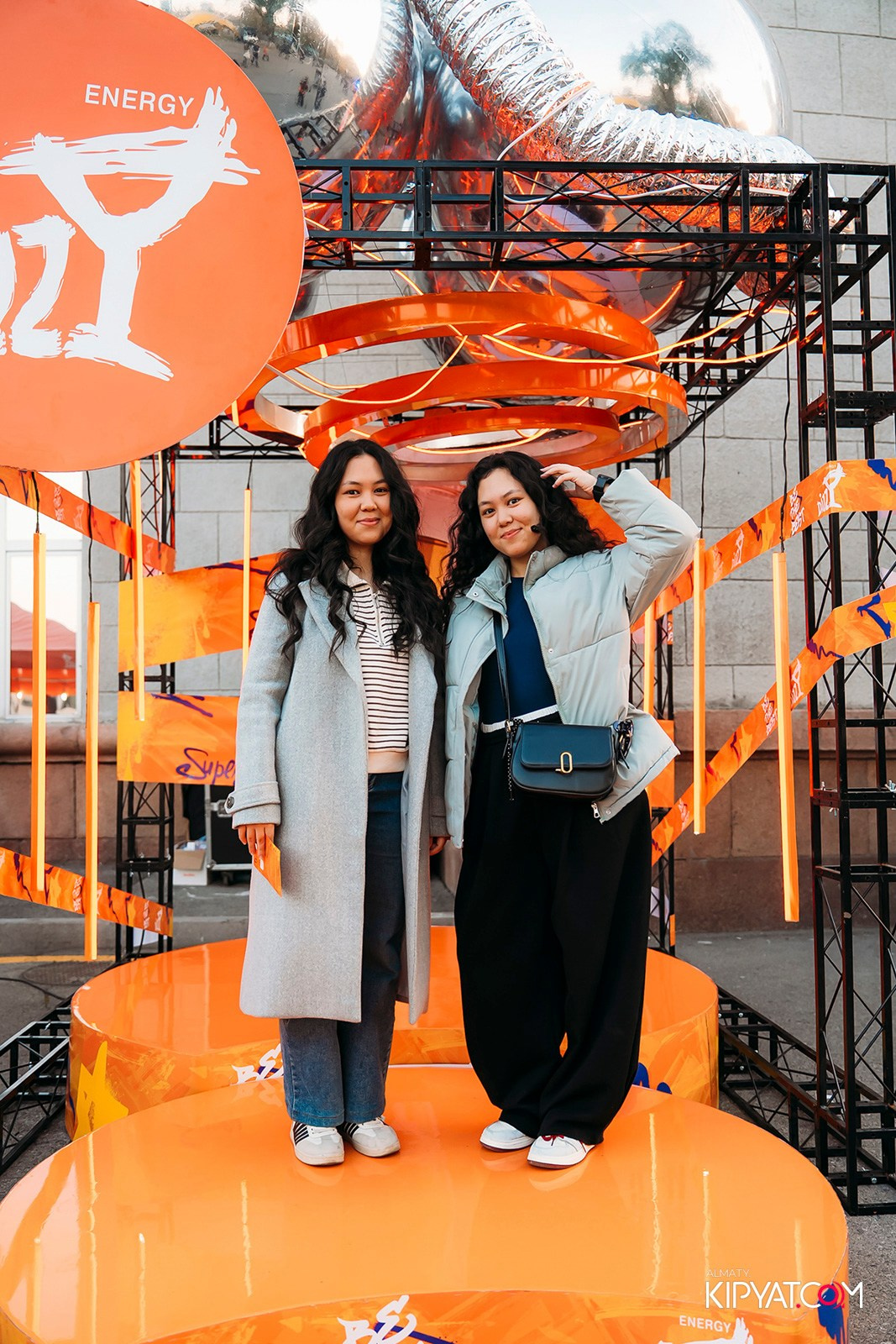 КОНЦЕРТ МИРАСА ЖУГУНУСОВА НА ЦЕНТРАЛЬНОМ СТАДИОНЕ. КИПЯТКОМ АЛМАТЫ!