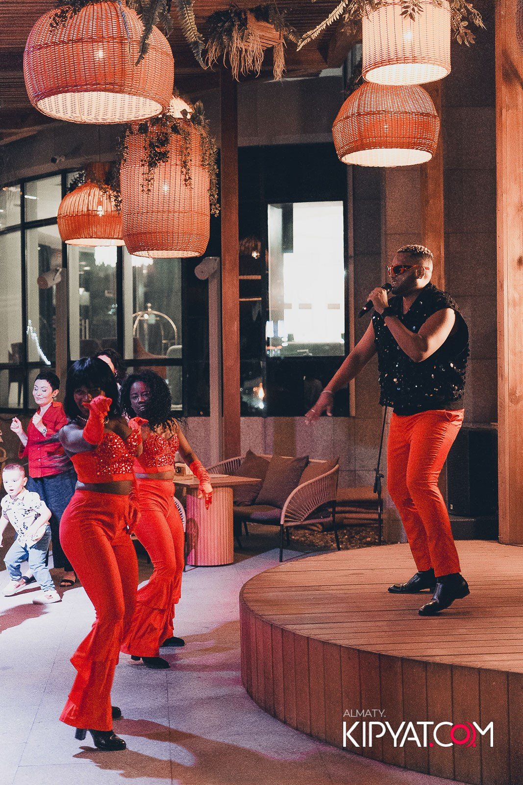 MILDOM TERRACE. КИПЯТКОМ АЛМАТЫ!