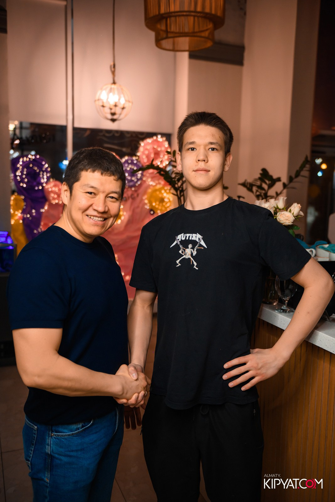 РЕСТОРАН AMICHI. КИПЯТКОМ АЛМАТЫ!