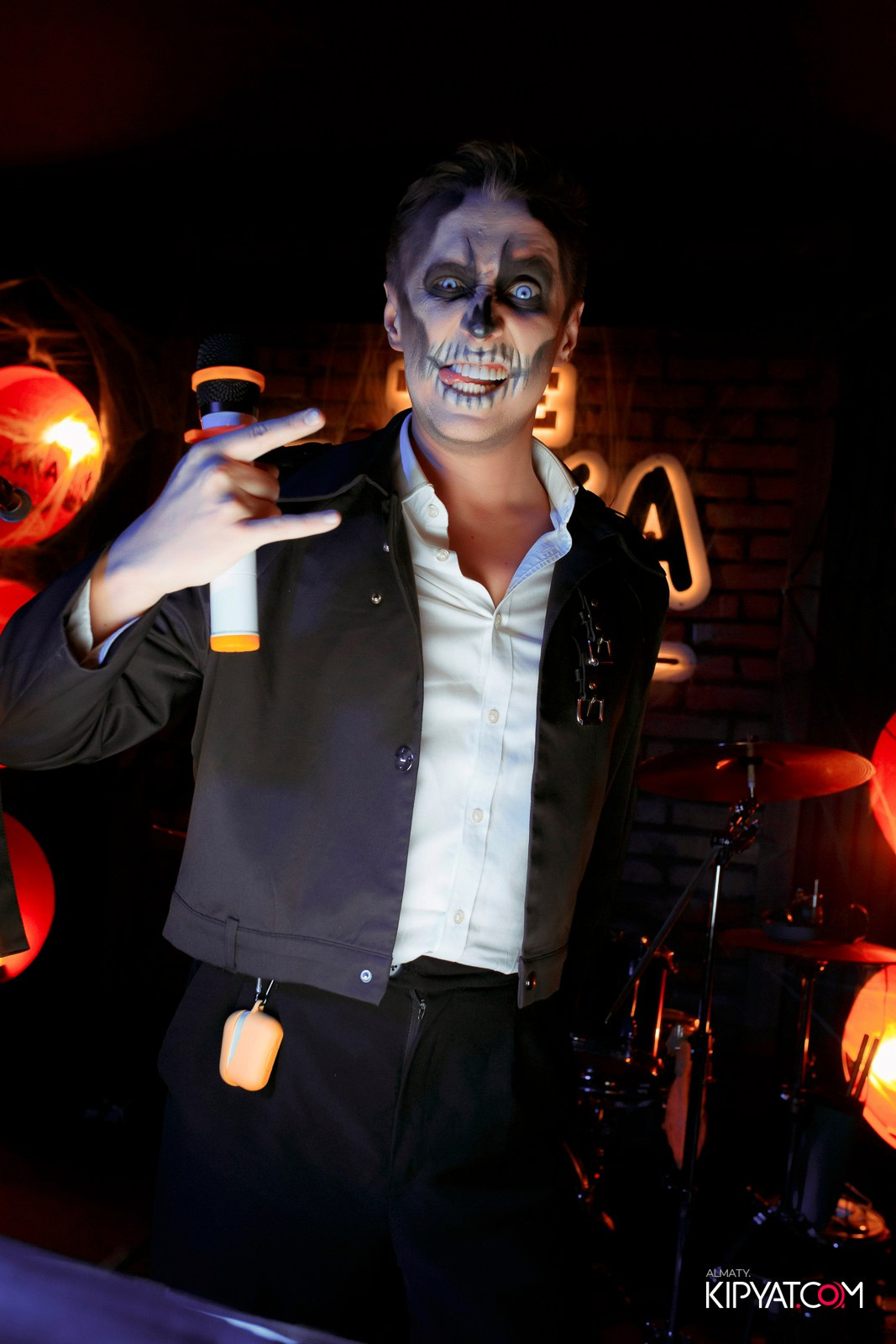 HALLOWEEN — BANKA BAR НА ШОЛОХОВА. КИПЯТКОМ АЛМАТЫ!