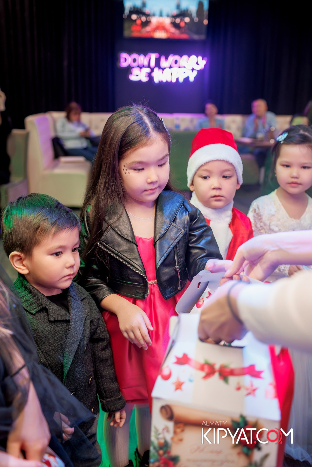 НОВОГОДНИЙ ОТЧЕТНЫЙ КОНЦЕРТ МУЗЫКАЛЬНОЙ ШКОЛЫ «SOULWAY». КИПЯТКОМ АЛМАТЫ!