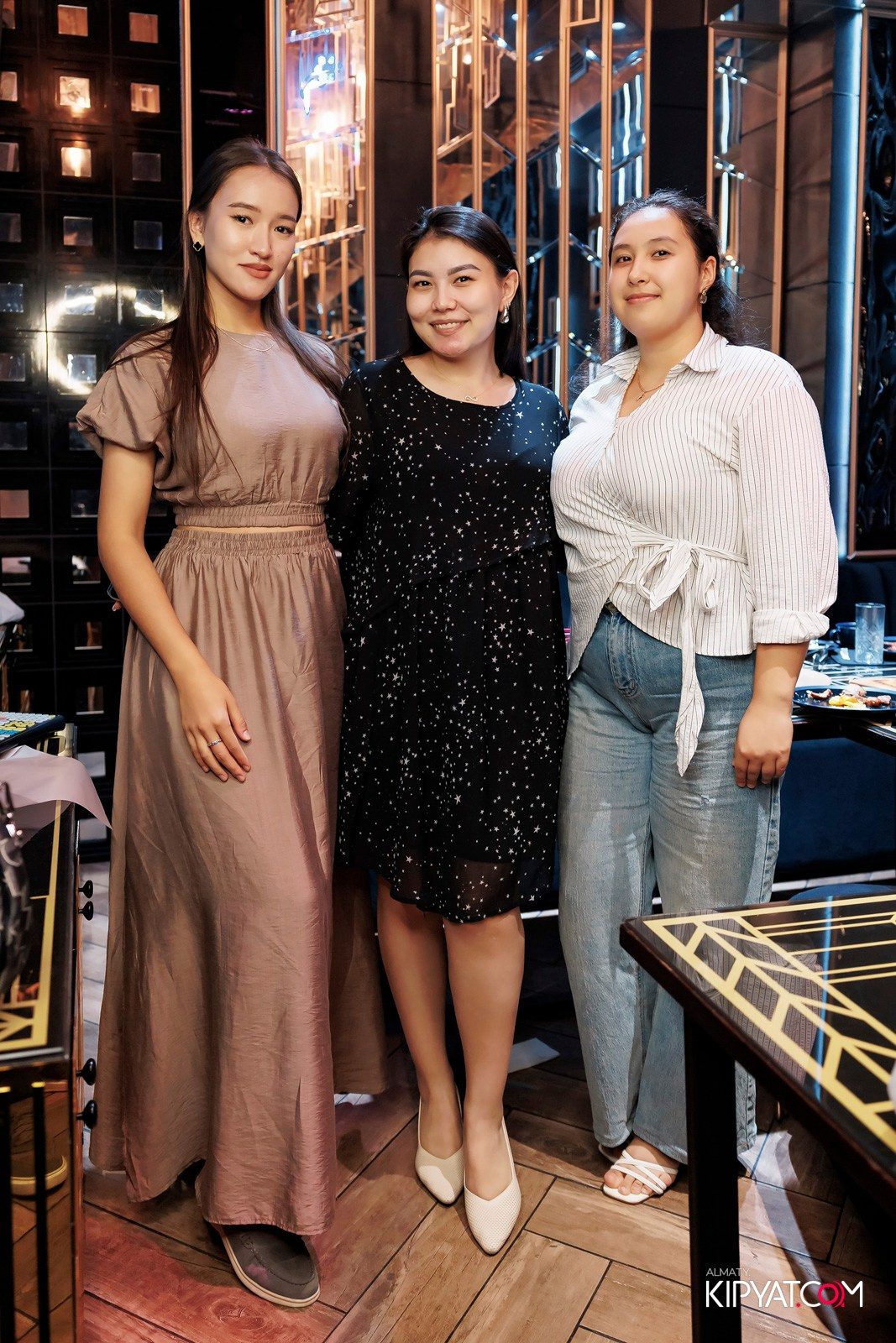 ЗАЯ, НА БИС. КИПЯТКОМ АЛМАТЫ!