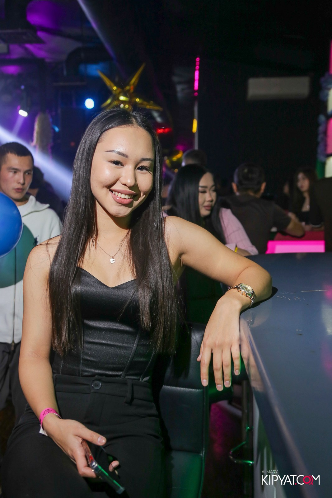 UYAT EMES BAR. КИПЯТКОМ АЛМАТЫ! Фотосъемка мероприятий в Алматы