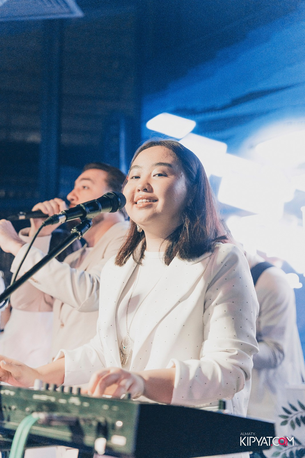 FRIENDS BAR & TERRACE. КИПЯТКОМ АЛМАТЫ!