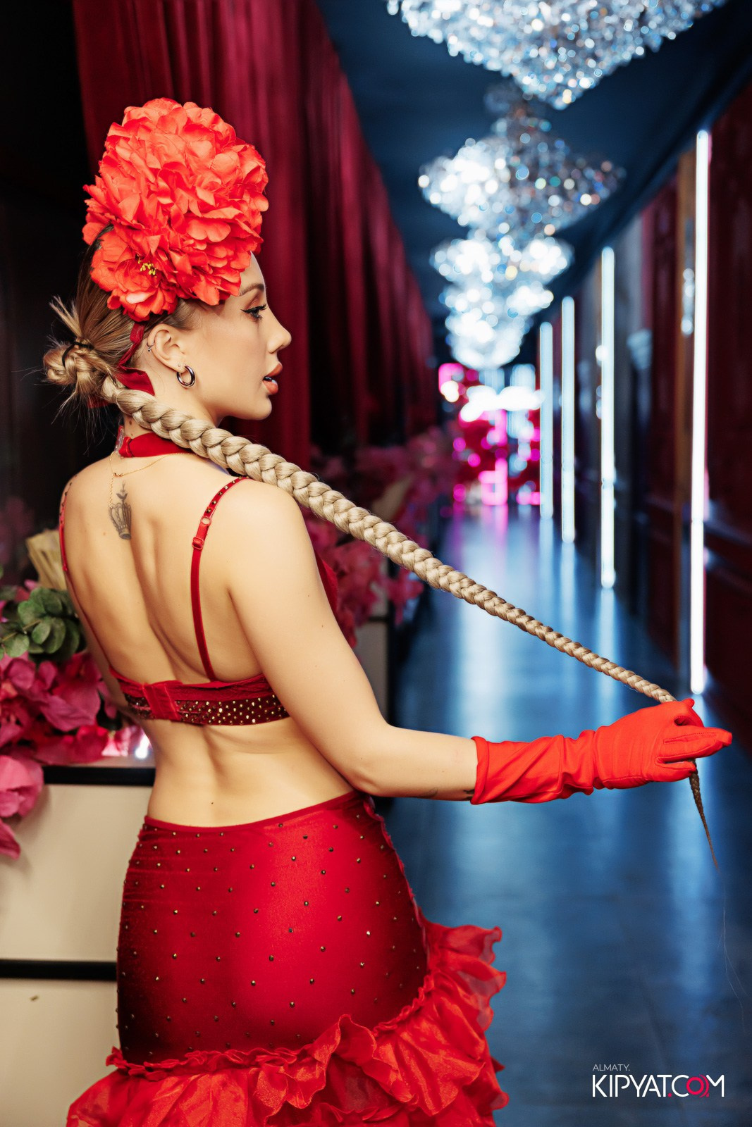 ЗАЯ, НА БИС. КИПЯТКОМ АЛМАТЫ!