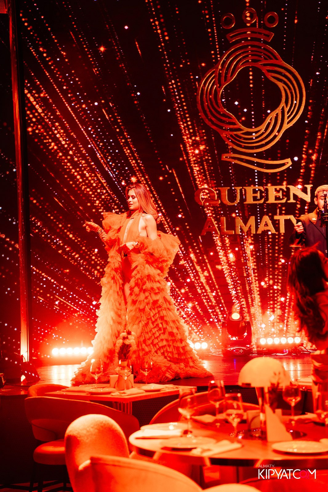 QUEEN. КИПЯТКОМ АЛМАТЫ!