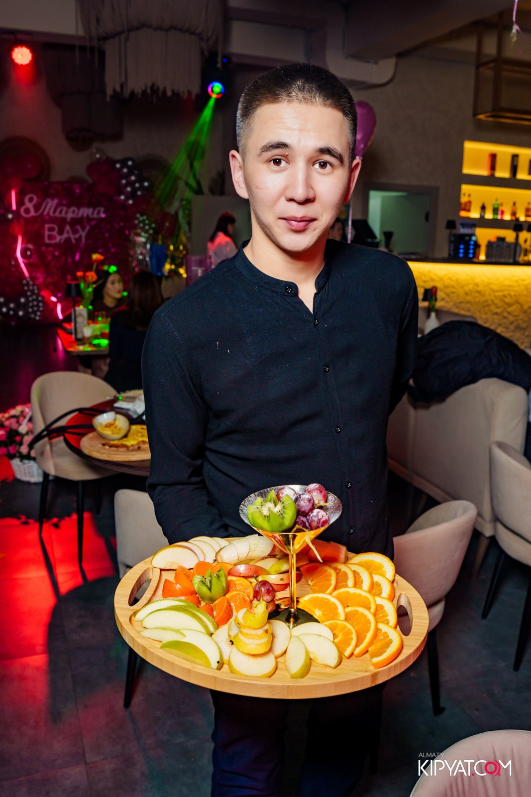 BAY RESTAURANT & BAR. КИПЯТКОМ АЛМАТЫ!