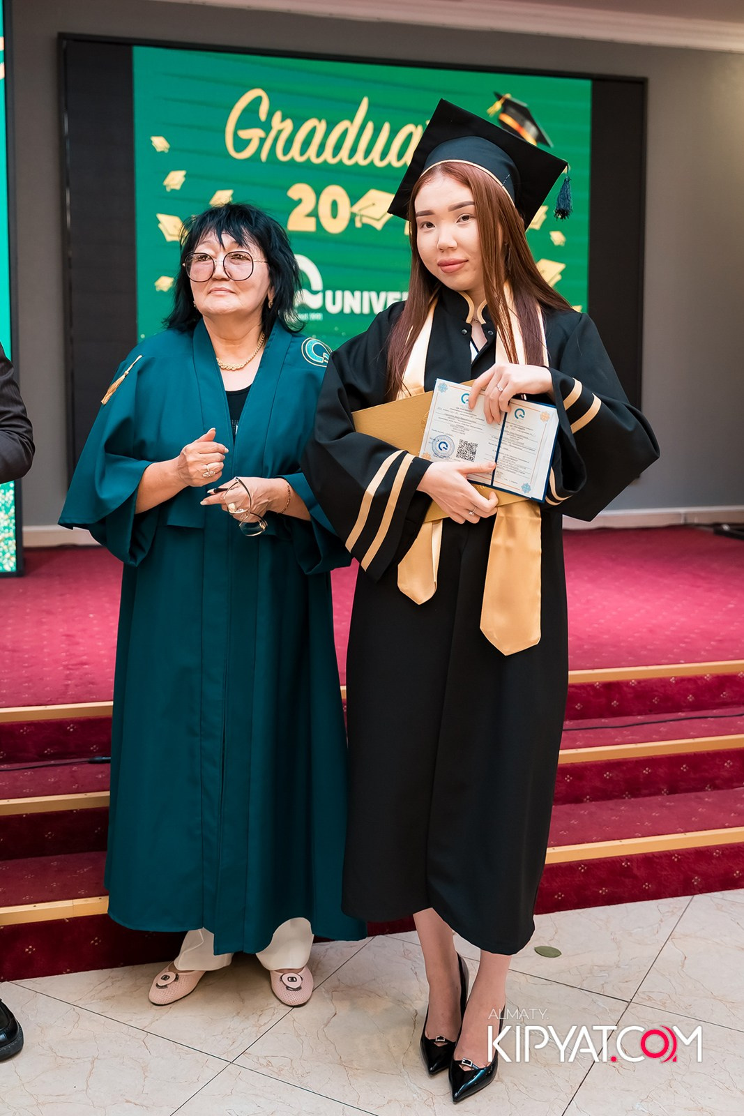 GRADUATION 2025 Q UNIVERSITY. КИПЯТКОМ АЛМАТЫ!