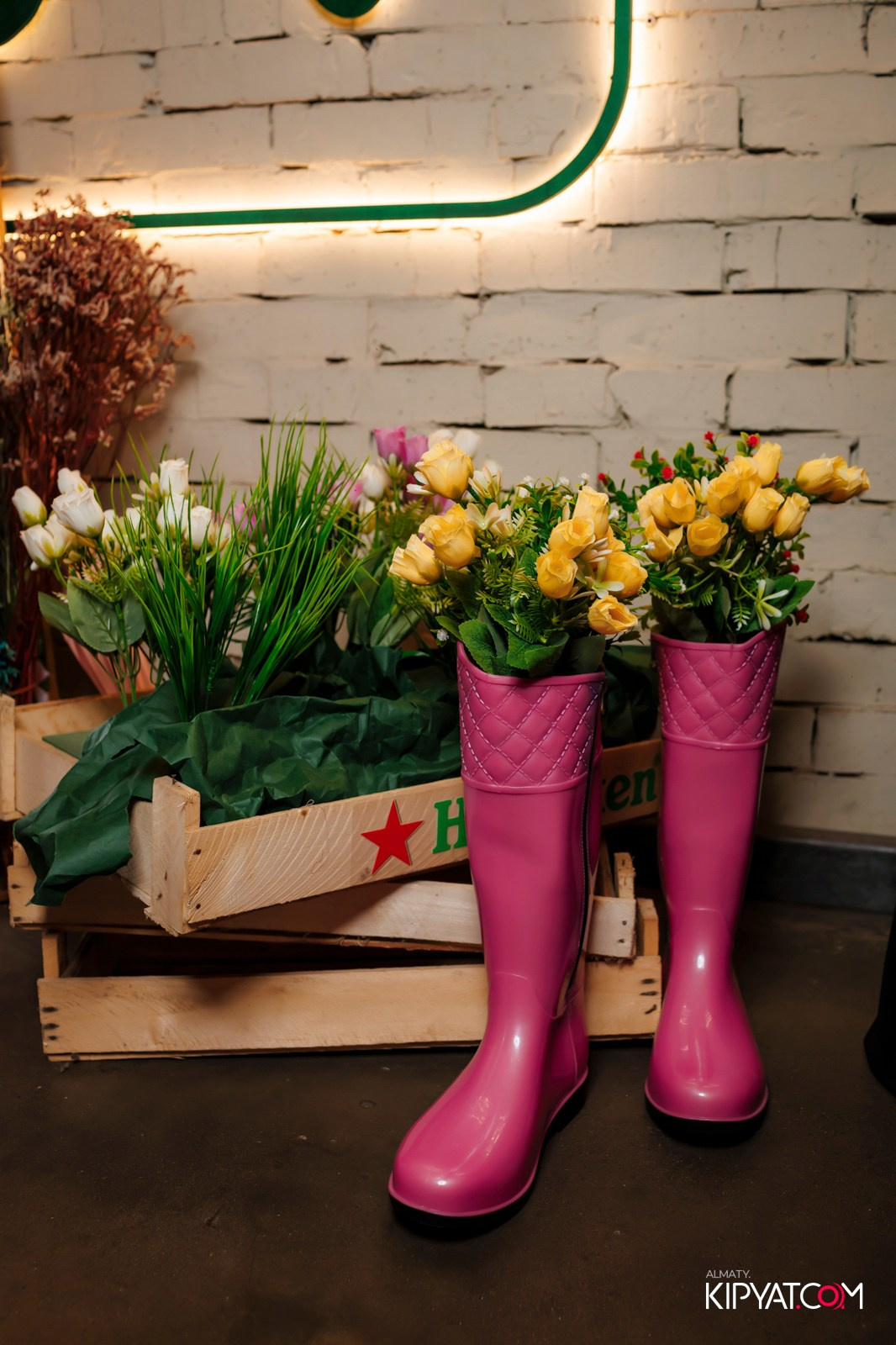 ПИНТА НА ТУЛЕБАЕВА. КИПЯТКОМ АЛМАТЫ! Фотосъемка мероприятий в Алматы