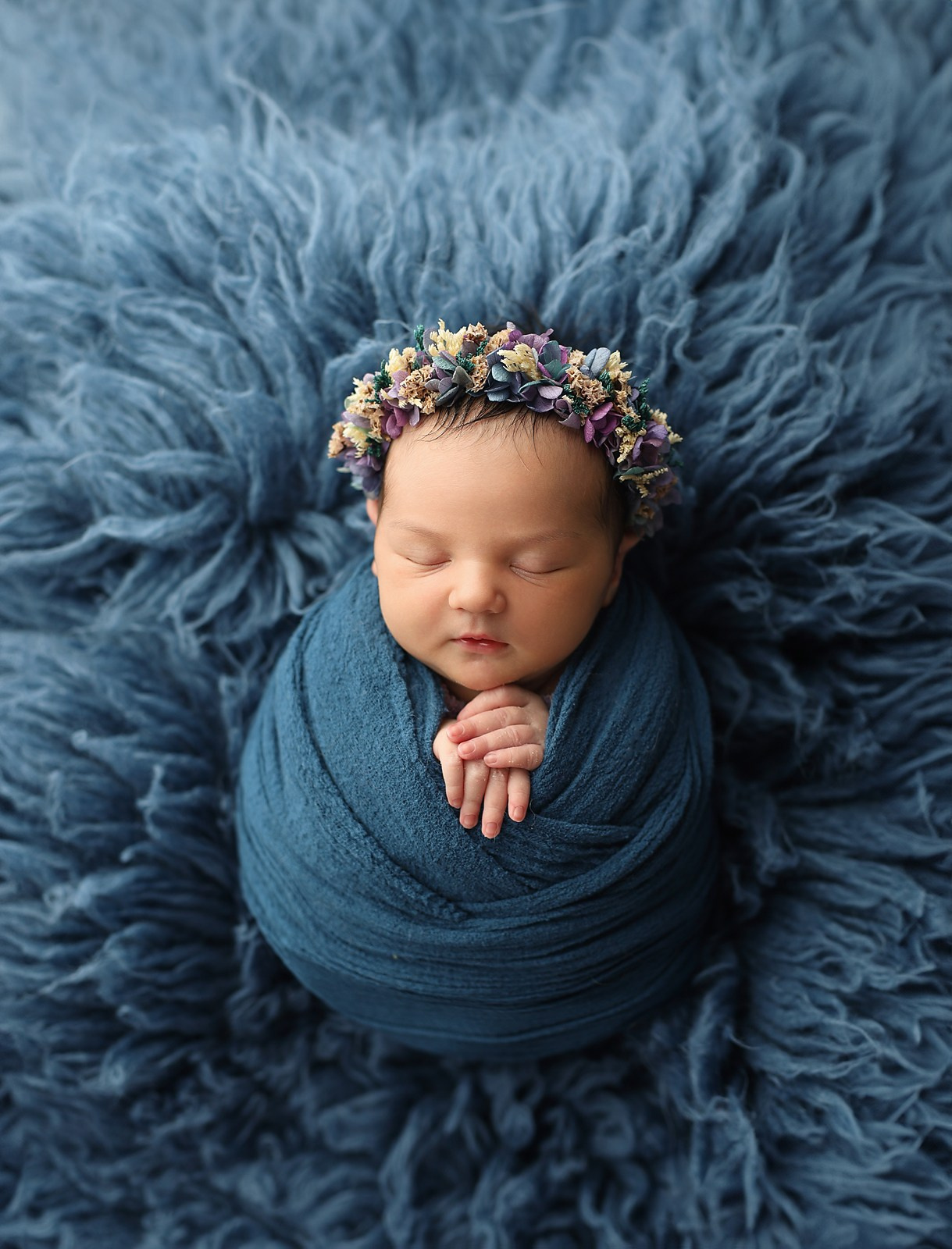Newborn. Фотограф новорождённых в Казани Нейля Гильмутдинова ньюборн