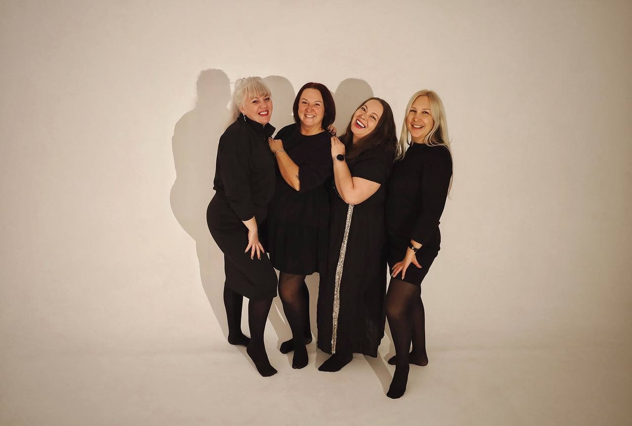 Дамы в черном. V I KA P H O T O