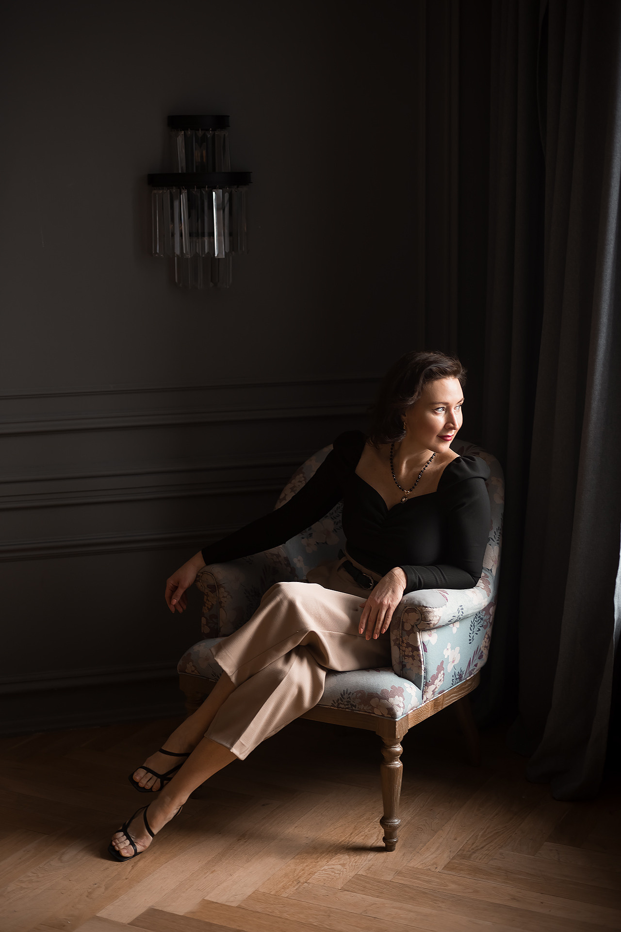 Индивидуальная фотосессия в студии Санкт-Петербурга. Фотограф Юлия Кондратьева