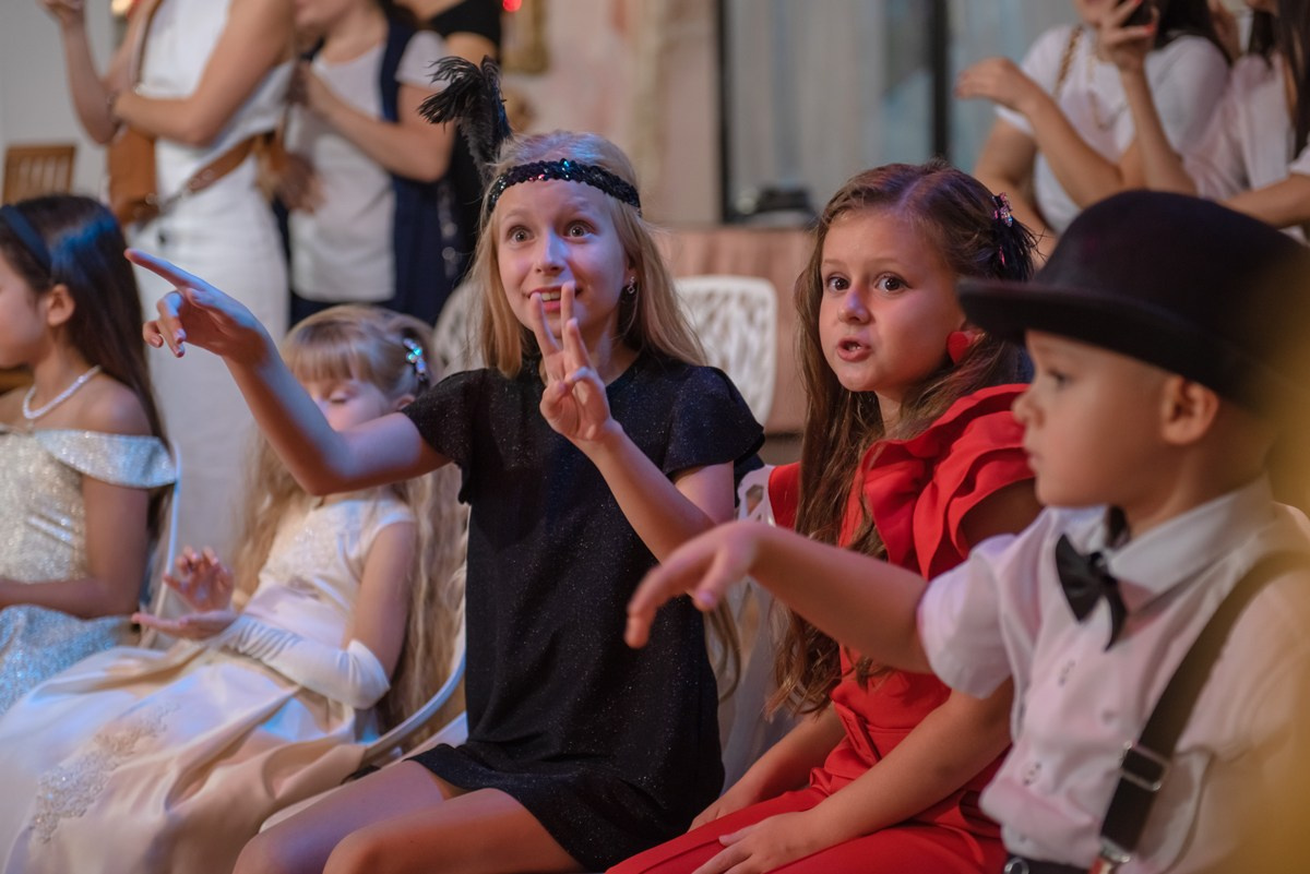 HAPPYkids дефиле санаторий Октябрьский. Семейный и коммерческий фотограф в Сочи Александр Бодунов