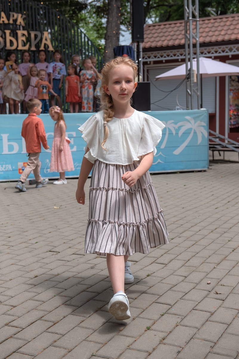 Парк Ривьера дефиле HAPPYkids. Семейный и коммерческий фотограф в Сочи Александр Бодунов