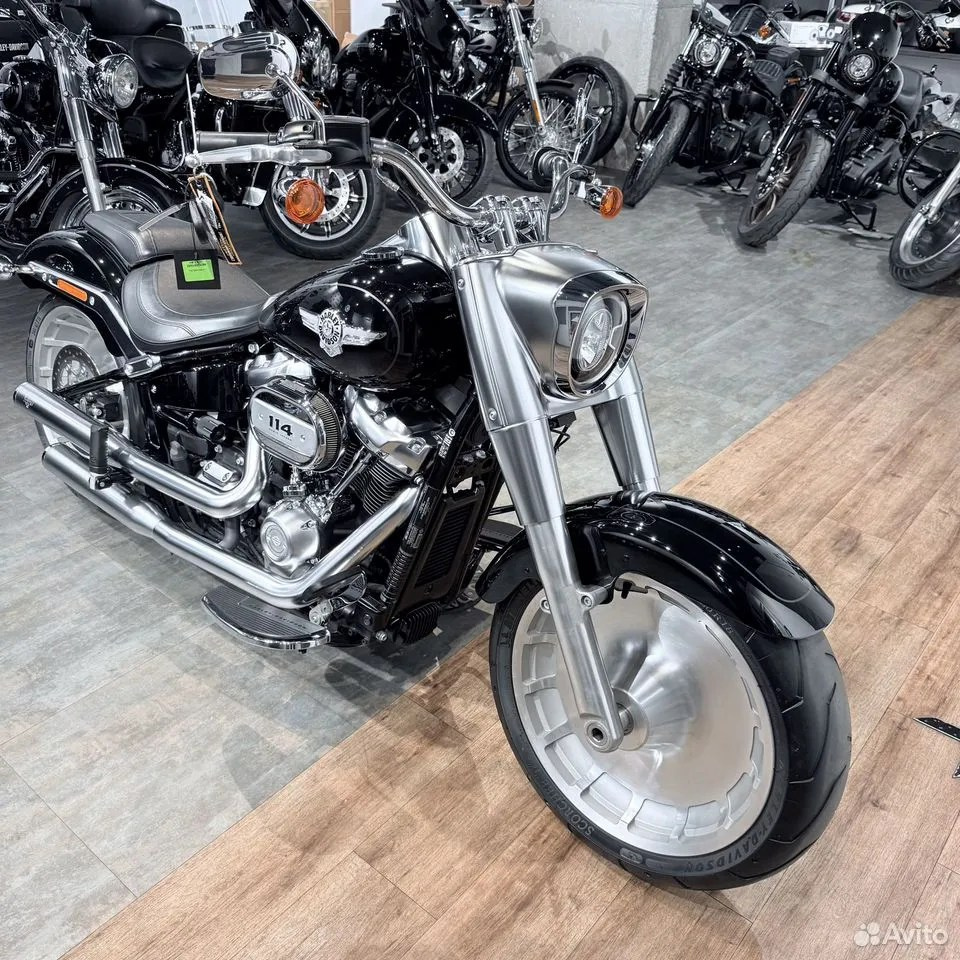 2018 Fat Boy 114 АВS Vivid Вlаck. Hello Davidson, Москва. Только хорошие мотоциклы…