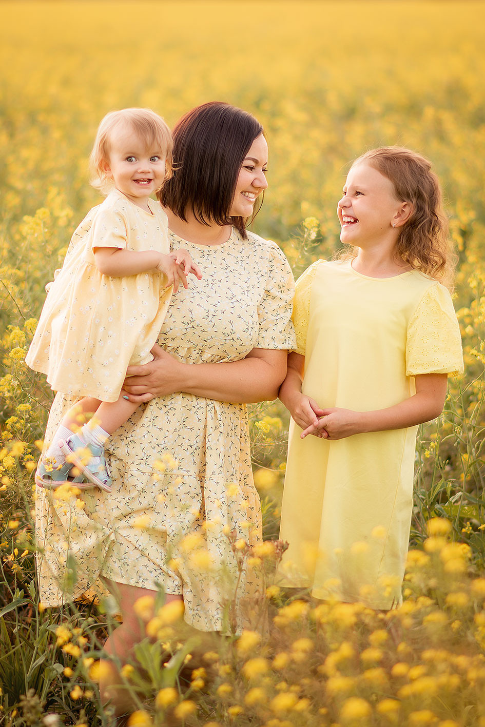 Семейные фотосессии на улице. Фотограф в Омске Евгения Каргаполова
