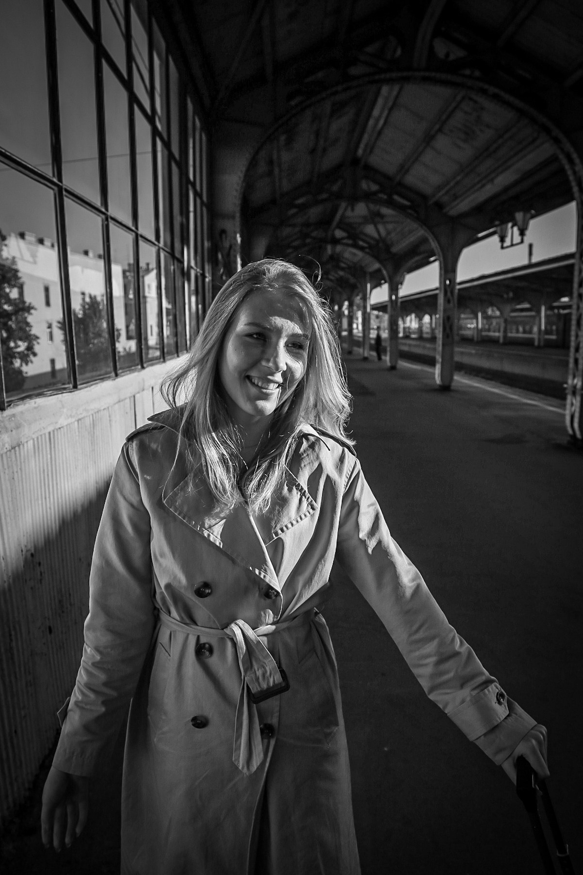 Уличная фотосессия Витебский вокзал Санкт-Петербург. Фотограф Санкт-Петербург и Владивосток