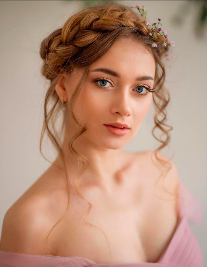 Стилист Кривенко. Подрядчики и друзья сети свадебных площадок House for wedding