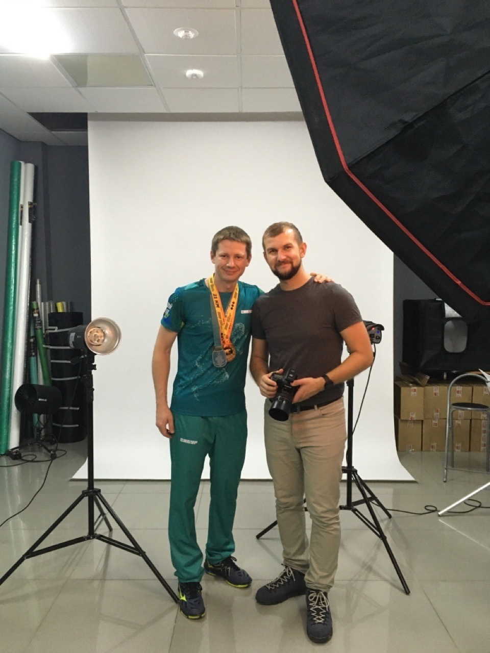 Бэкстейдж фотографа в Перми. Фотоагентство Объектив — Профессиональная фотосъемка b2b в Перми