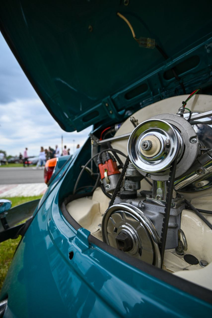 Auto. Андрей Пиотровский. Фотограф
