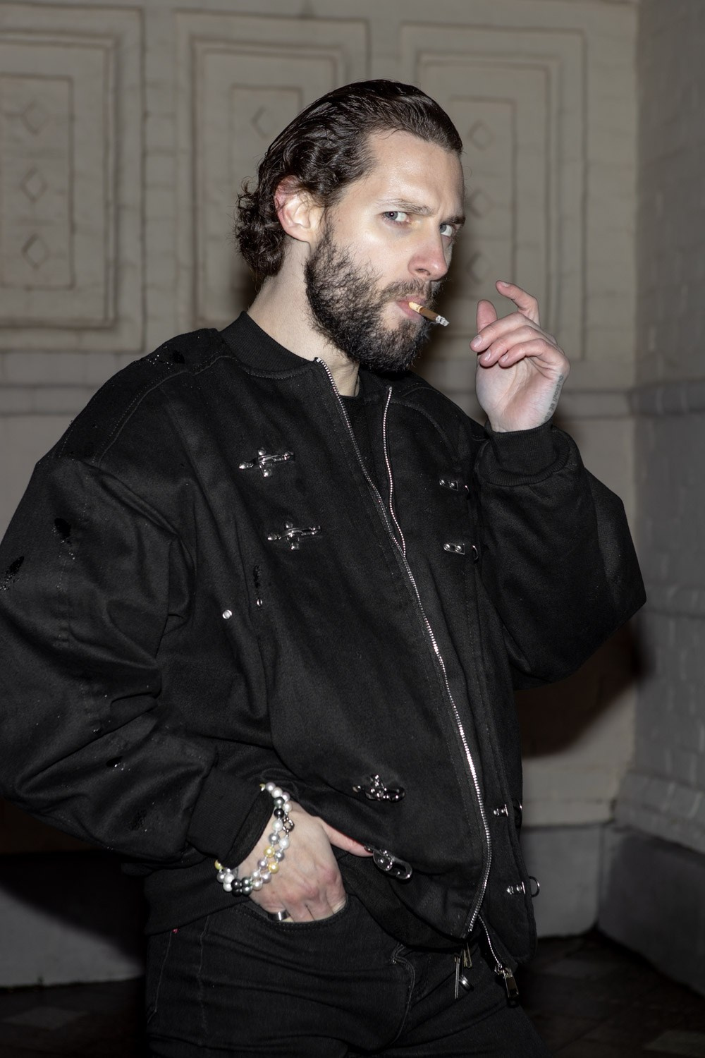 Мужская уличная фотосессия. Фотограф Москва арт- ню, портрет, fine art